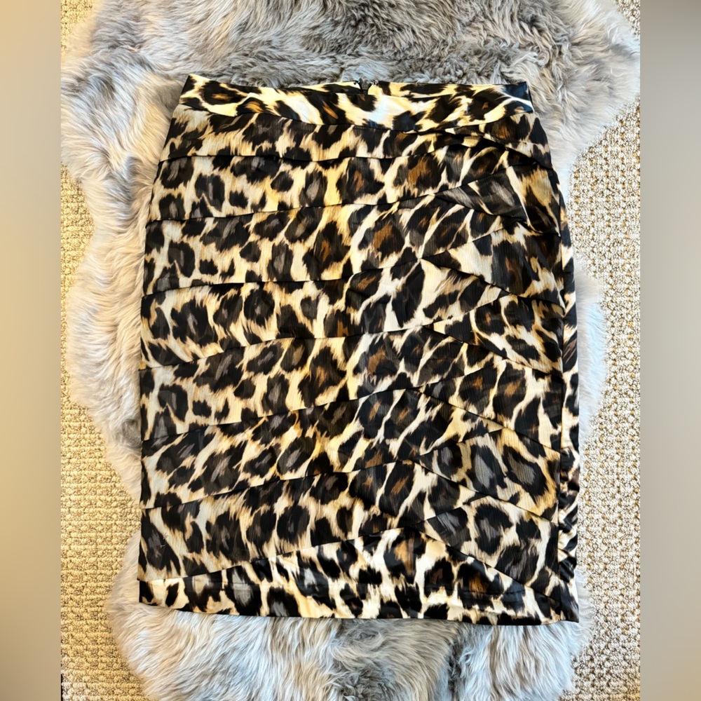 Animal print mini skirt